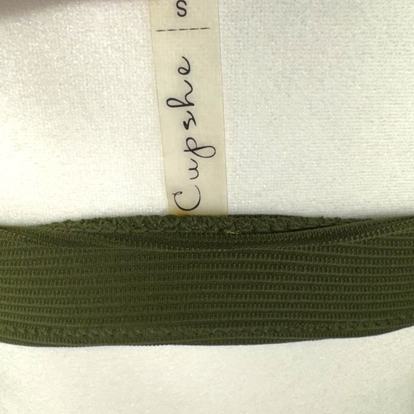 4 for $20 SALE! CUPSHE V Neck Ribbed Bikini Top, Dark Olive Green, Size Small - Picture 5 of 9